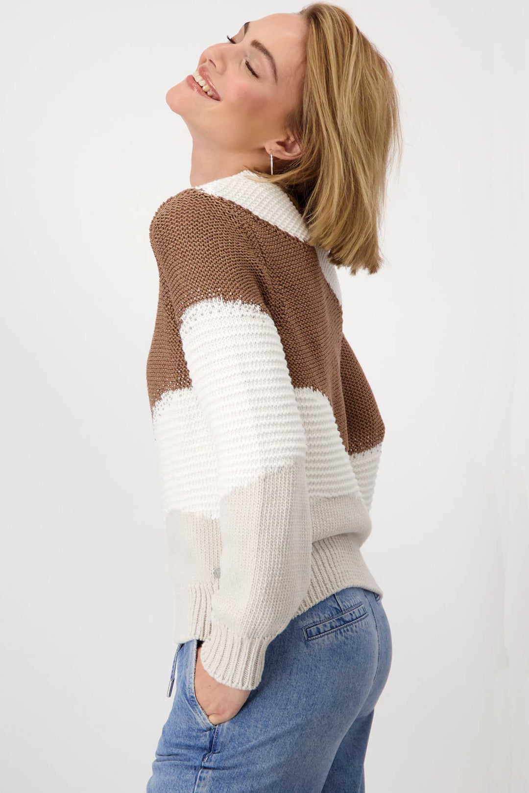 Knitted Jumper w Intarsia Pattern