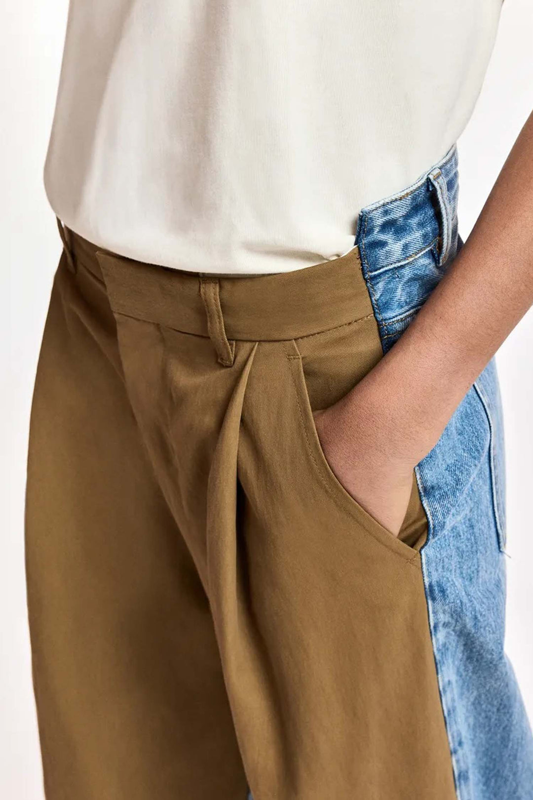 Krisp Fabric Mix Jeams in Camel Club