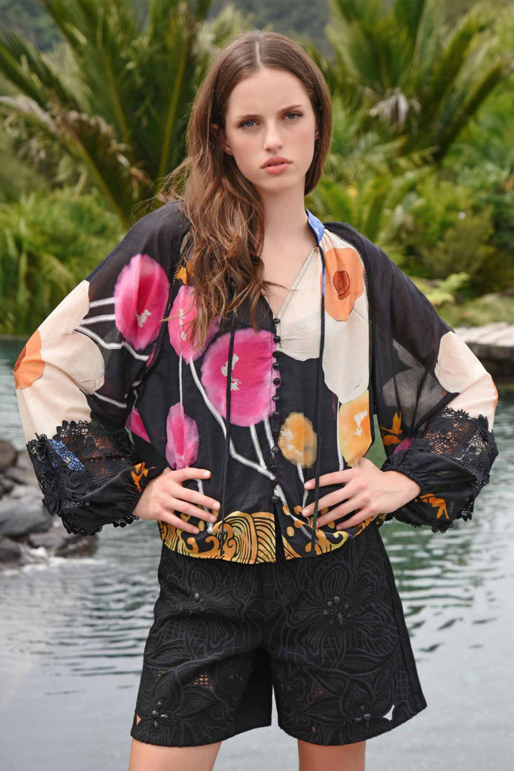 Lace To The Top Blouse in Ready To Bloom