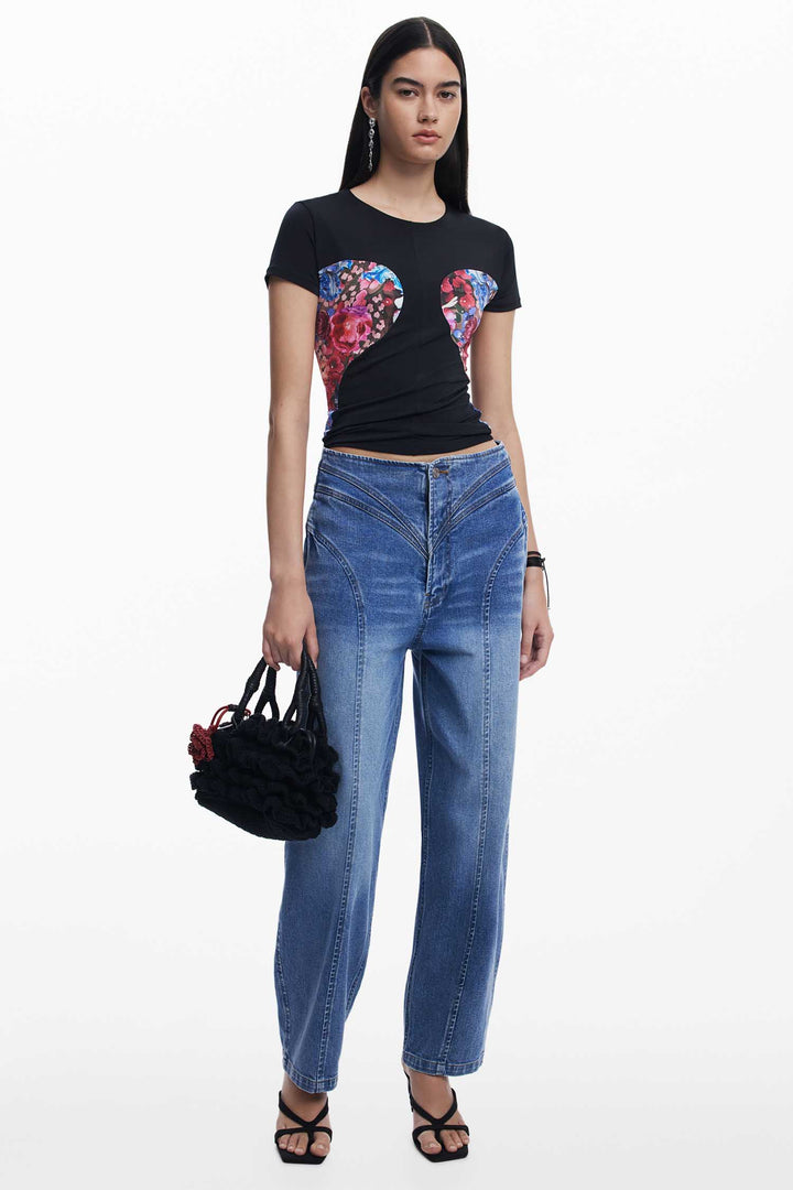 Lacroix Gante T-Shirt in Black