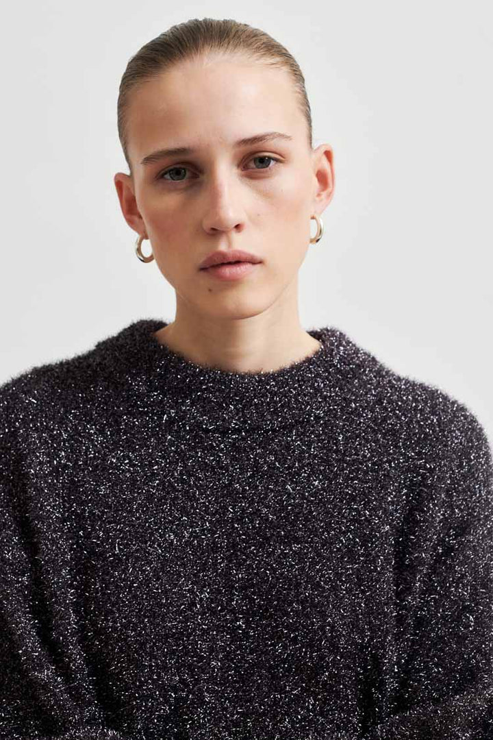 Lamilla O-Neck Knit in Irongate