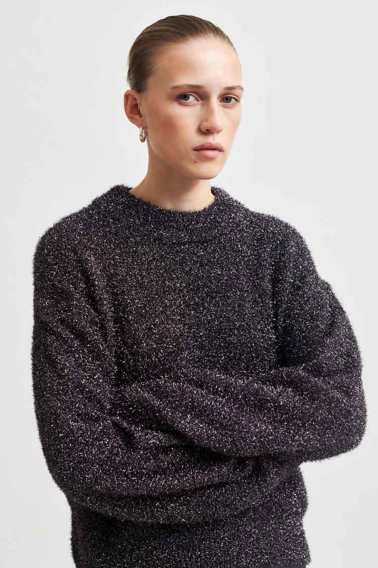 Lamilla O-Neck Knit in Irongate