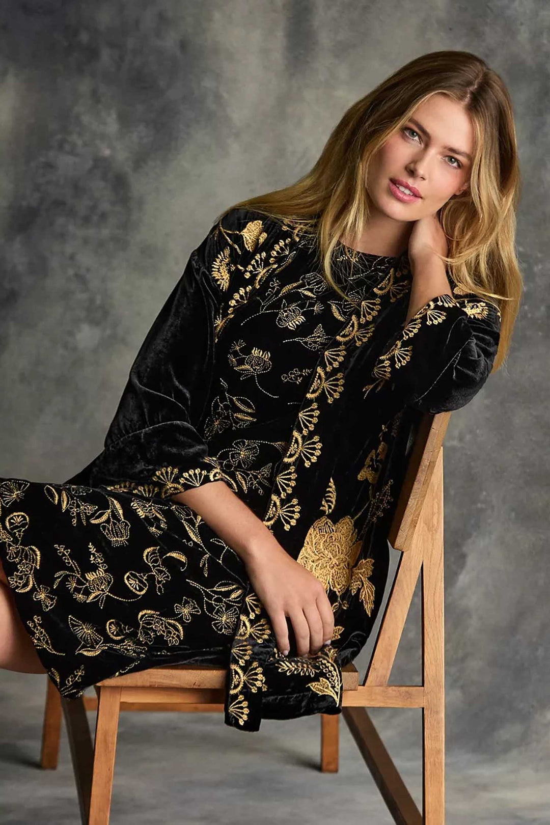 Lara Velvet Kimono in Black by Johnny Was – Frockaholics at Momento Dezigns