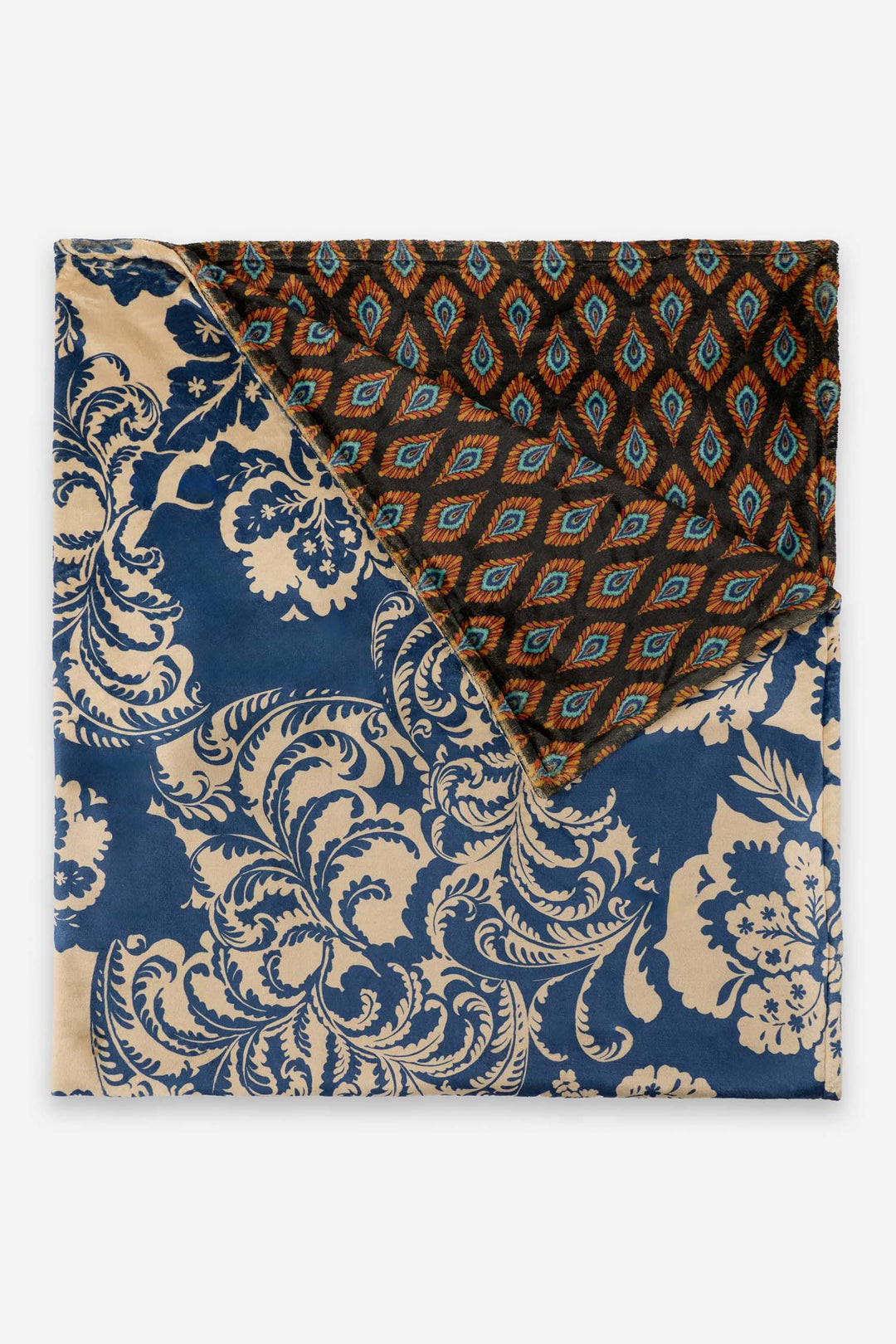 Laurel Canyon Cozy Blanket in Zafira Bloom