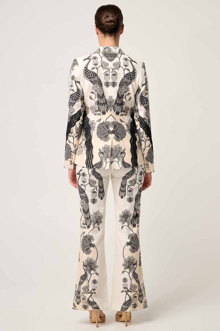 Leandro Contrast Lace Stretch Blazer in Imperial Stone