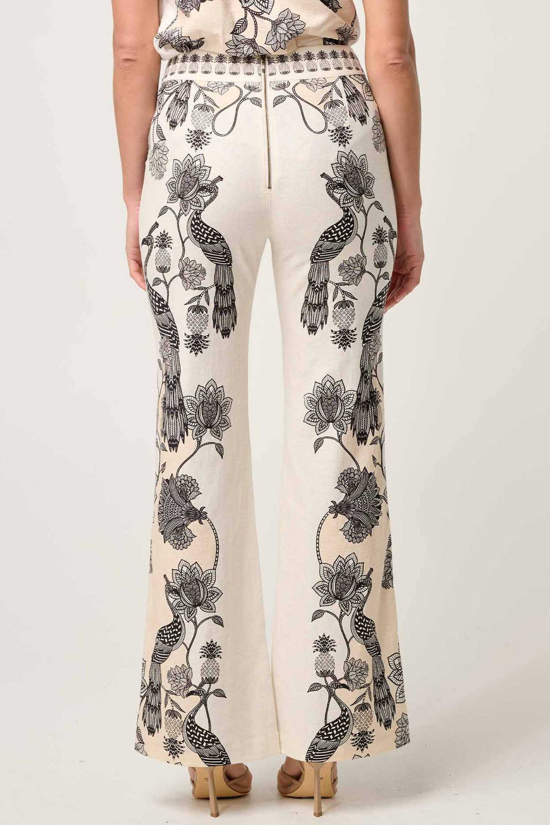 Leandro Contrast Lace Stretch Pant in Imperial Stone