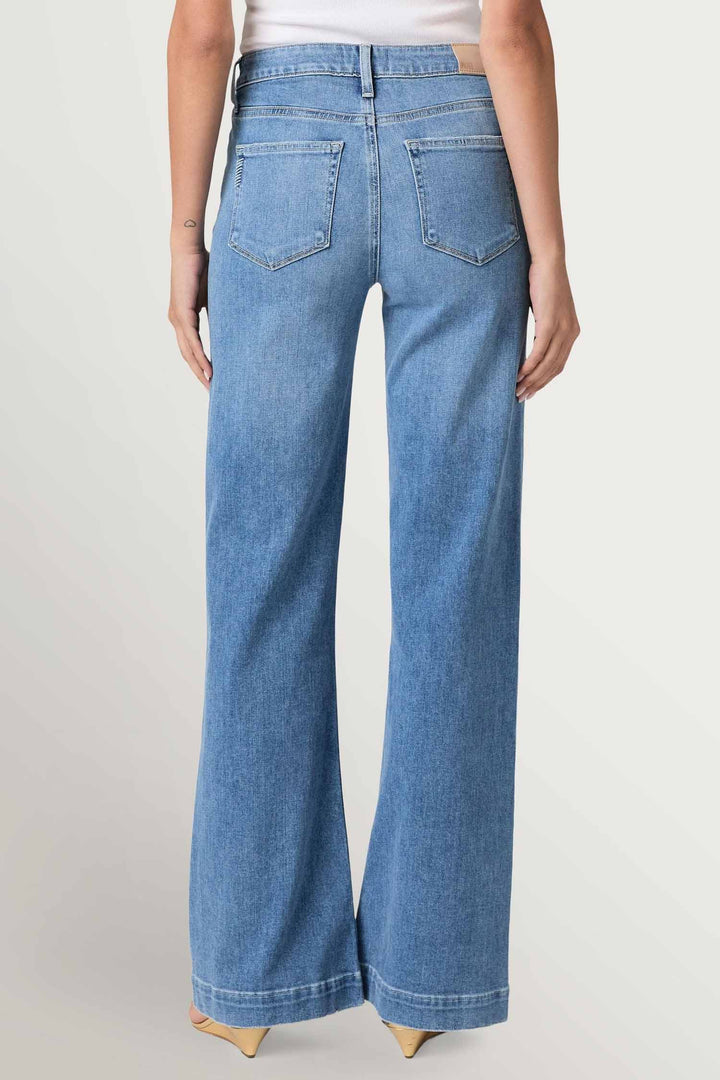 Leenah 32" Jean in Cinerama