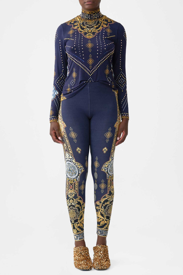 Leggings in The Imperial Gate
