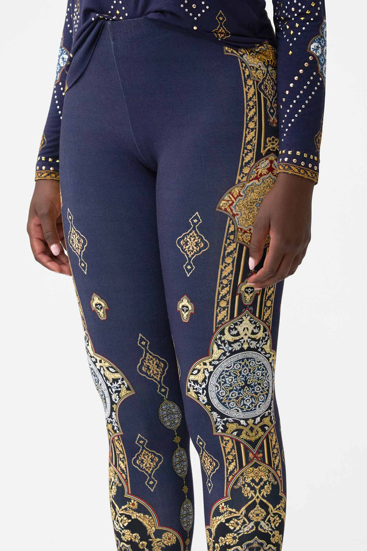 Leggings in The Imperial Gate