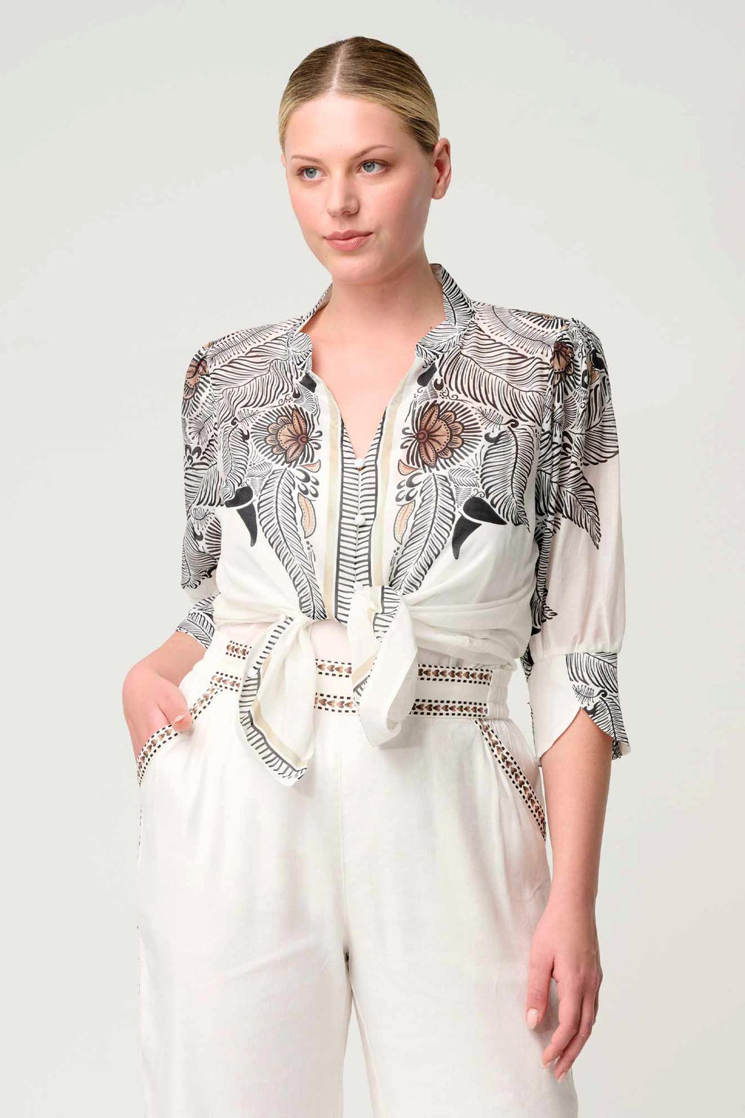 Leila Placement Print Curved Collar Shirt in Ivory Casablanca