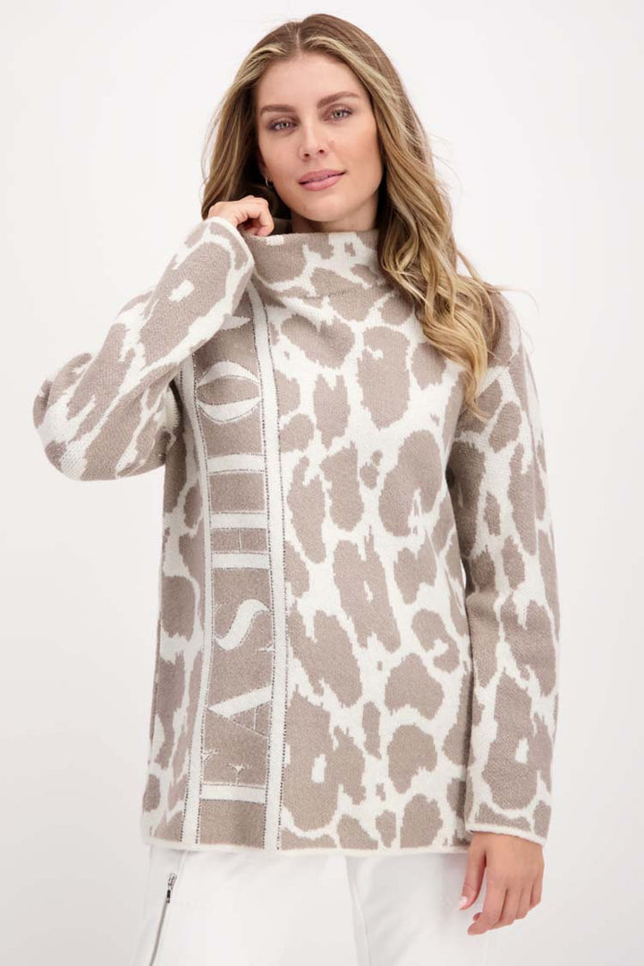 Leo Jacquard Stand-up Collar Sweater