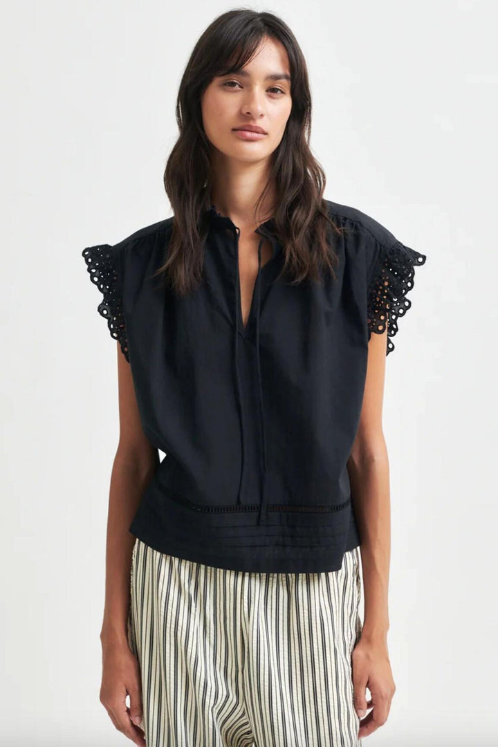 Limona Broderie Top in Black