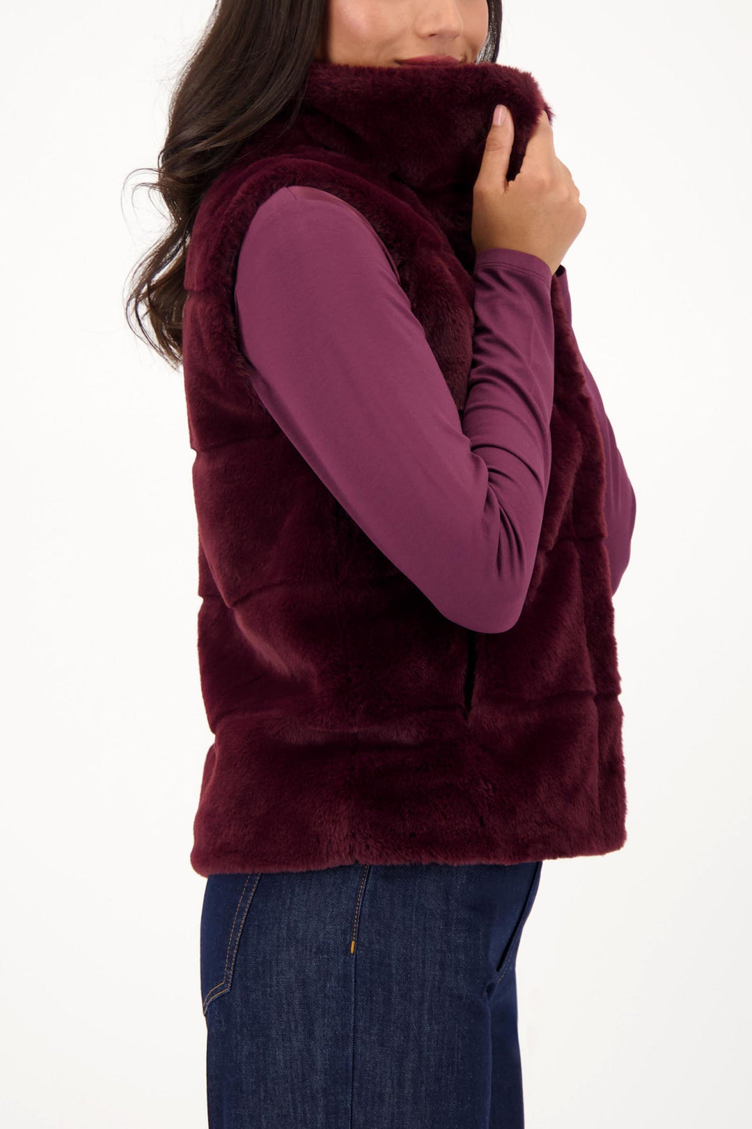 Long Line Faux Fur Vest in Bordeaux