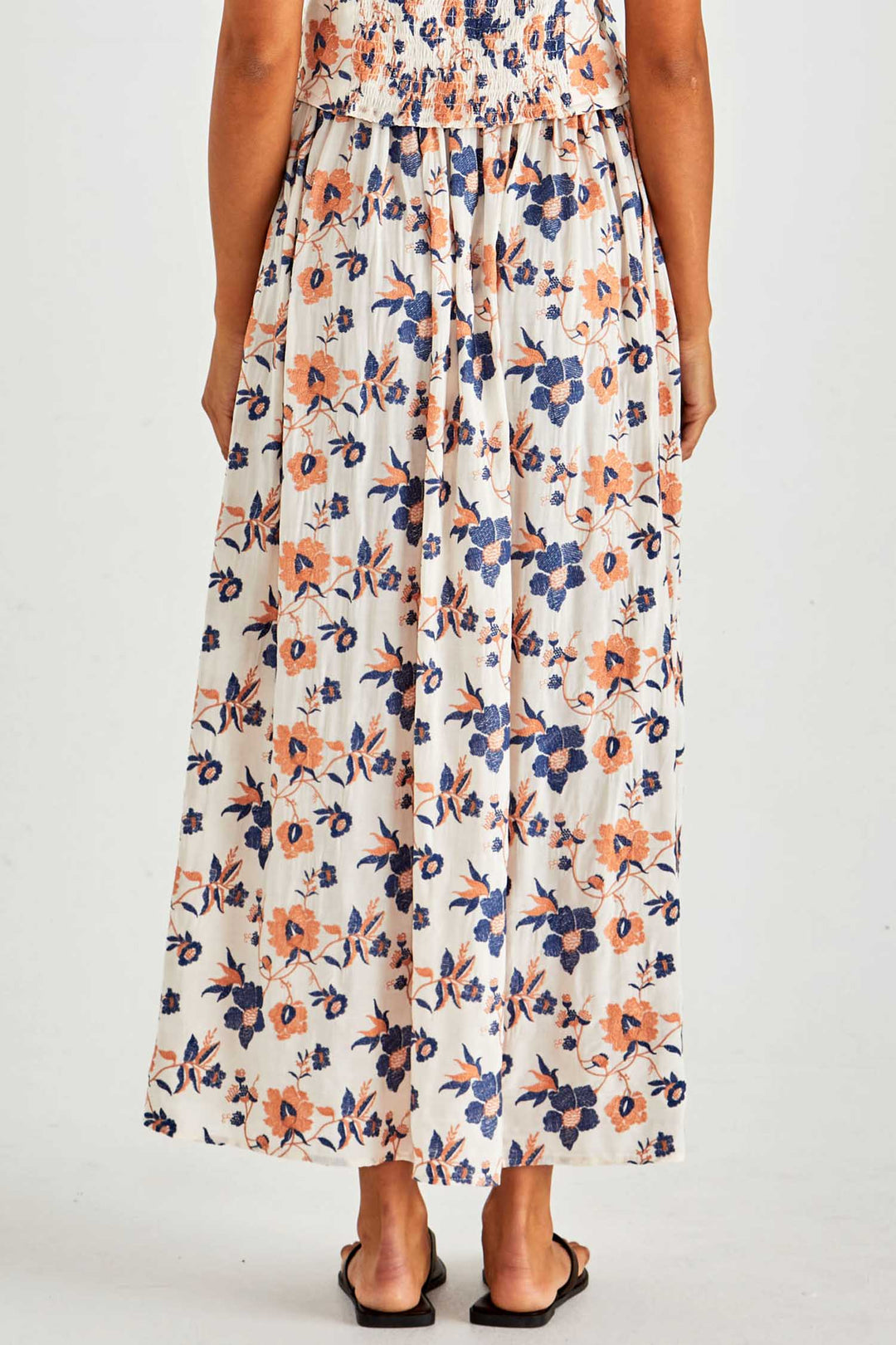 Luca Full Skirt in Floral Embroidery