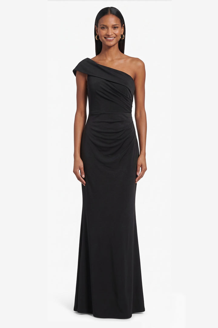 Lulu Long Gown in Black
