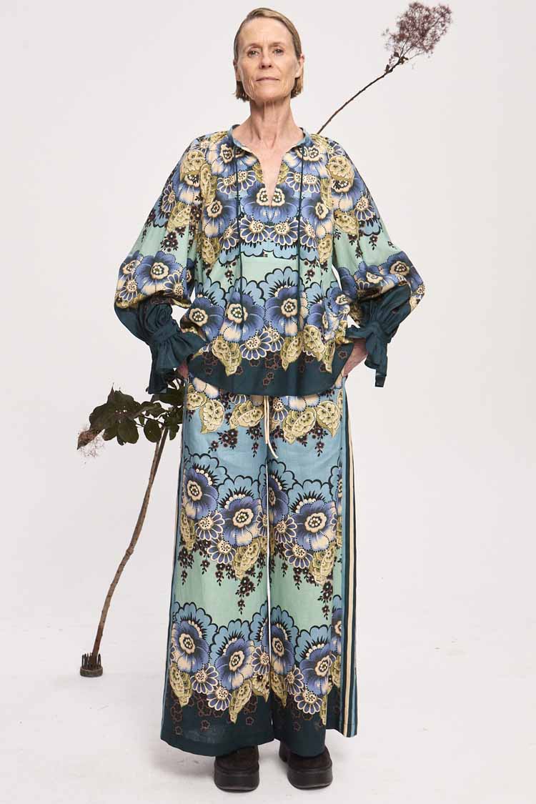 Madalena Pant in Blue