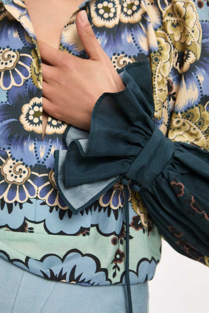 Madalena Top in Blue