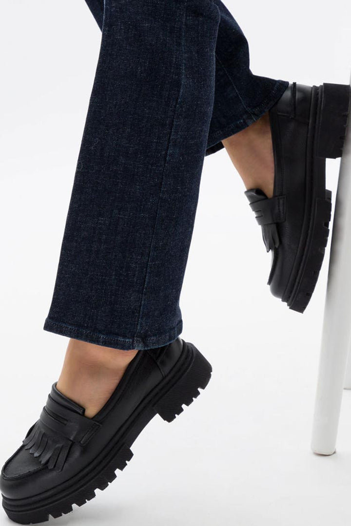 Mary Bootcut Jeans in Clean Dark Blue