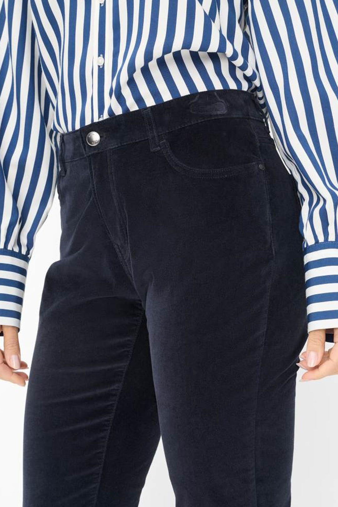 Mary Regular-Fit Pants in Navy