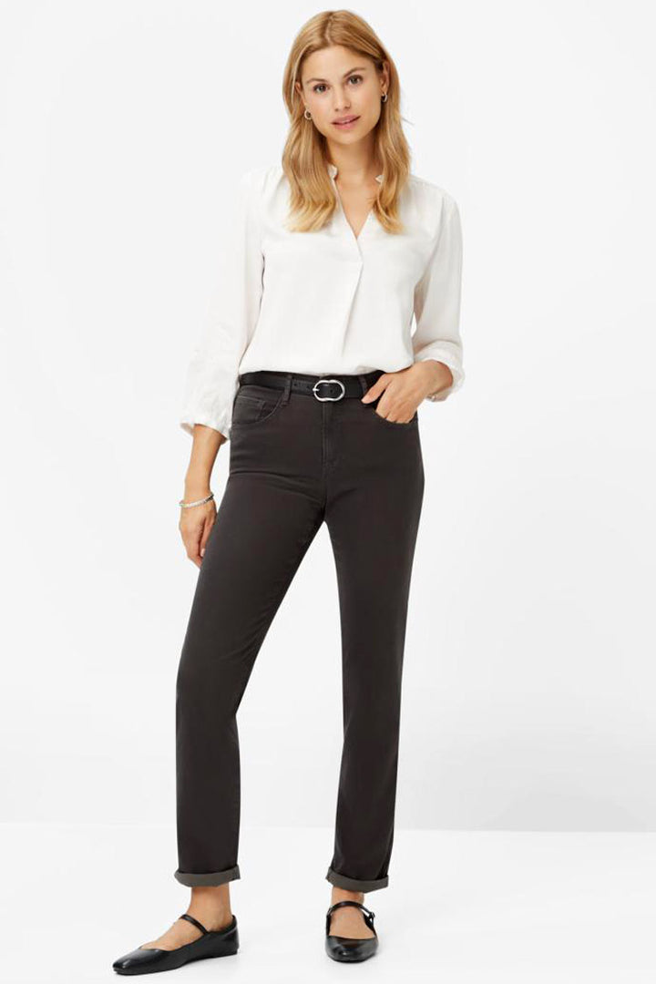 Mary Regular Jeans in Shadow