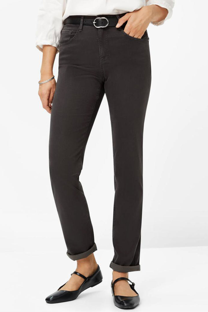 Mary Regular Jeans in Shadow