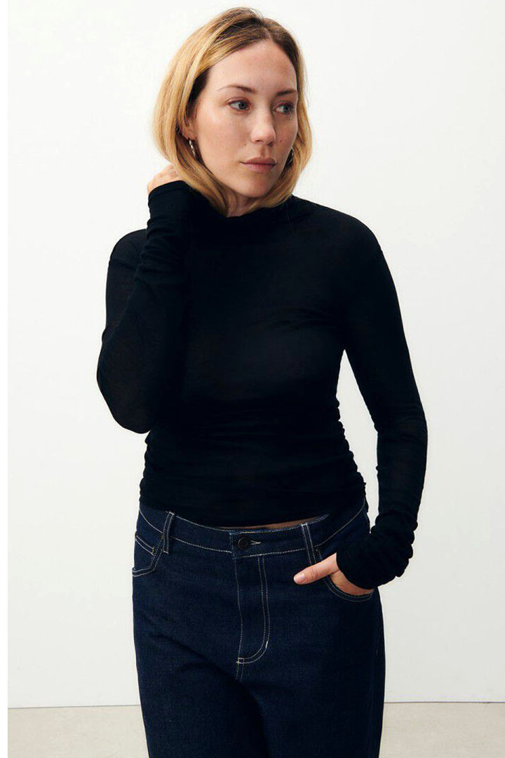 Massachusetts Turtleneck T-shirt in Black