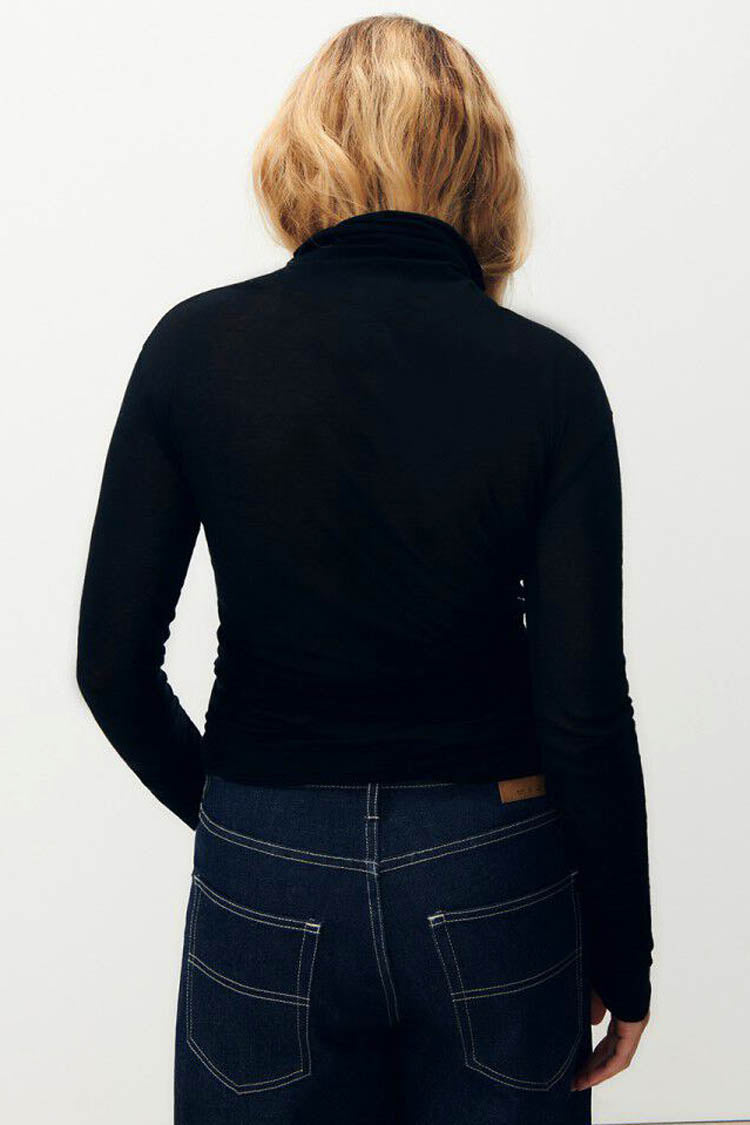 Massachusetts Turtleneck T-shirt in Black