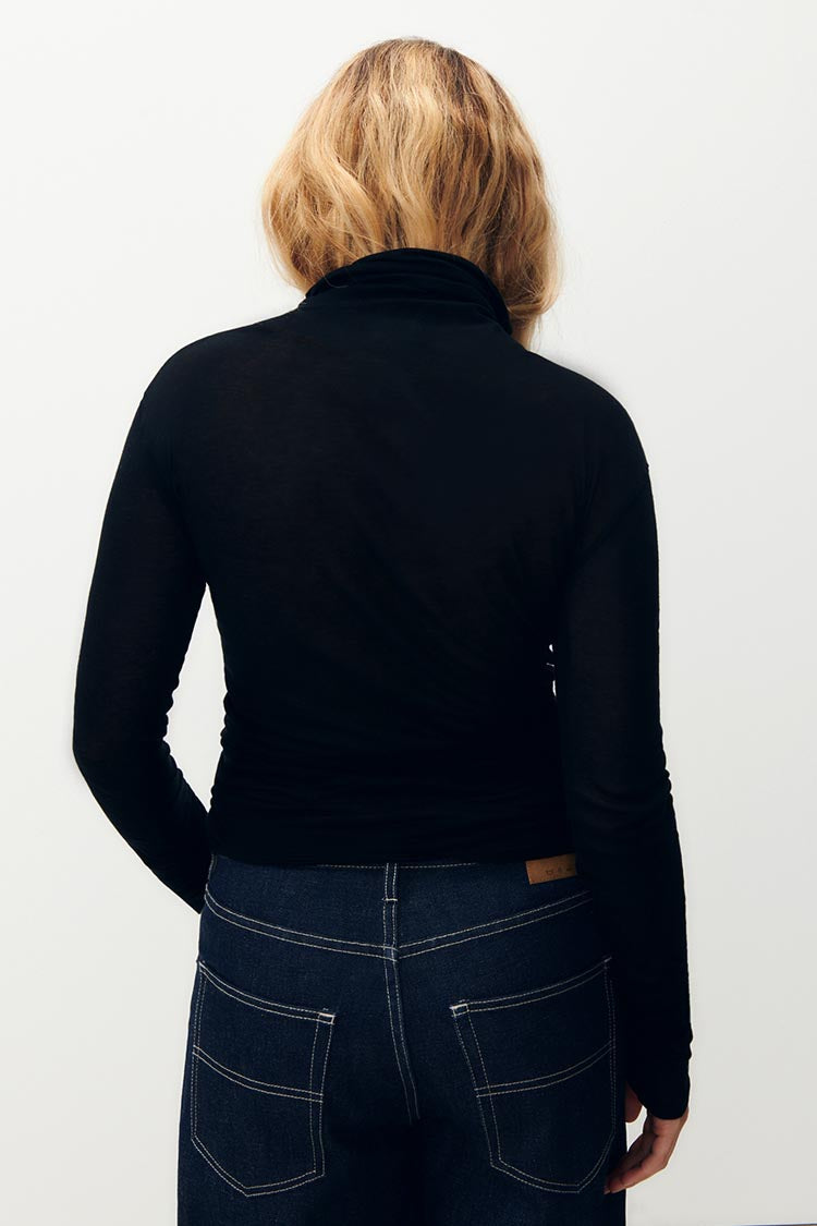 Massachusetts Turtleneck T-shirt in Black