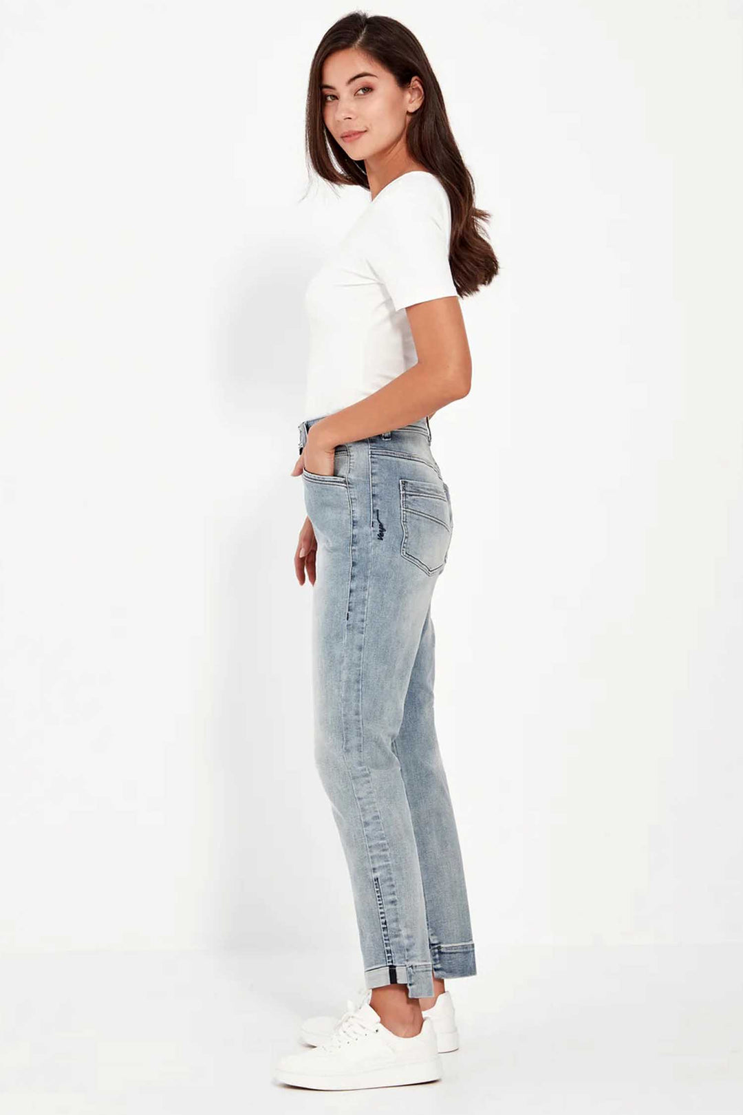 Master 99 Jean in Mid Blue