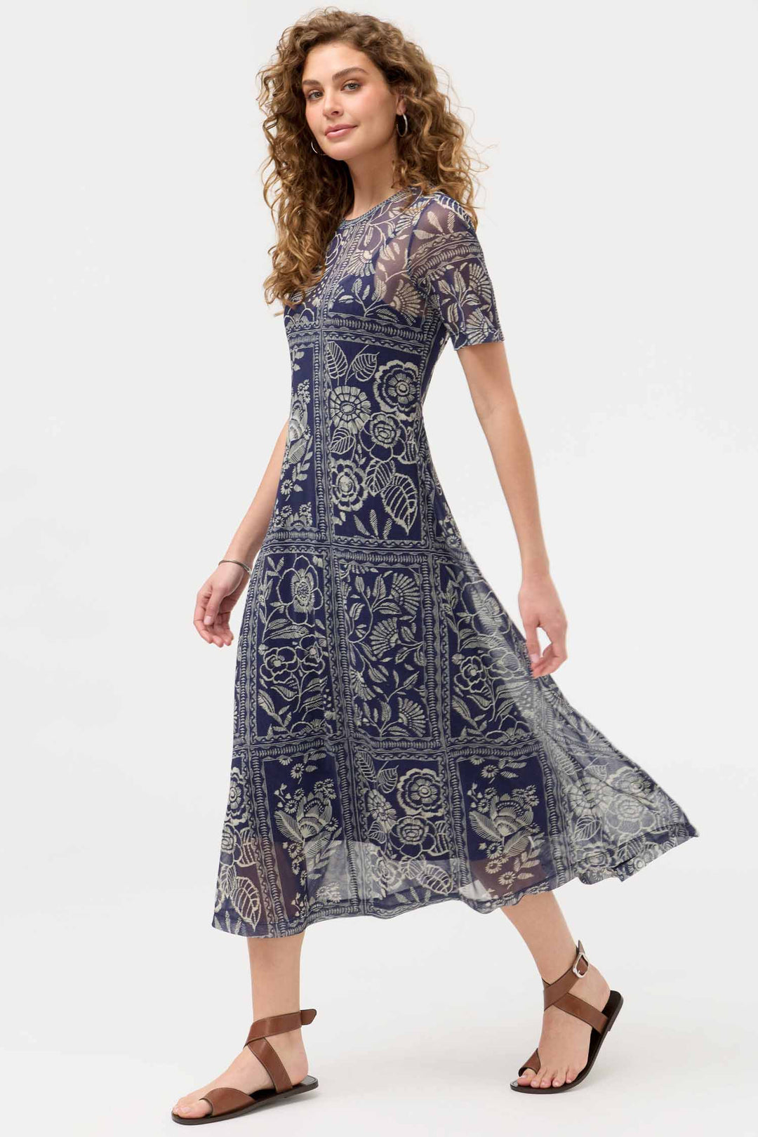 Mesh Tee Dress in Vaelis