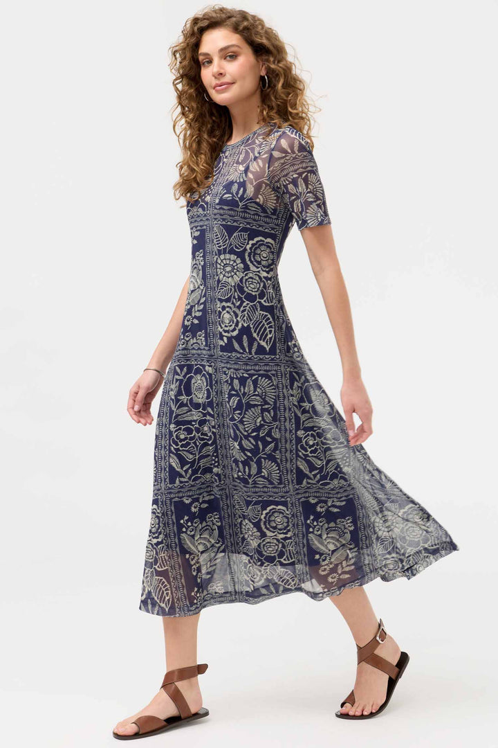 Mesh Tee Dress in Vaelis