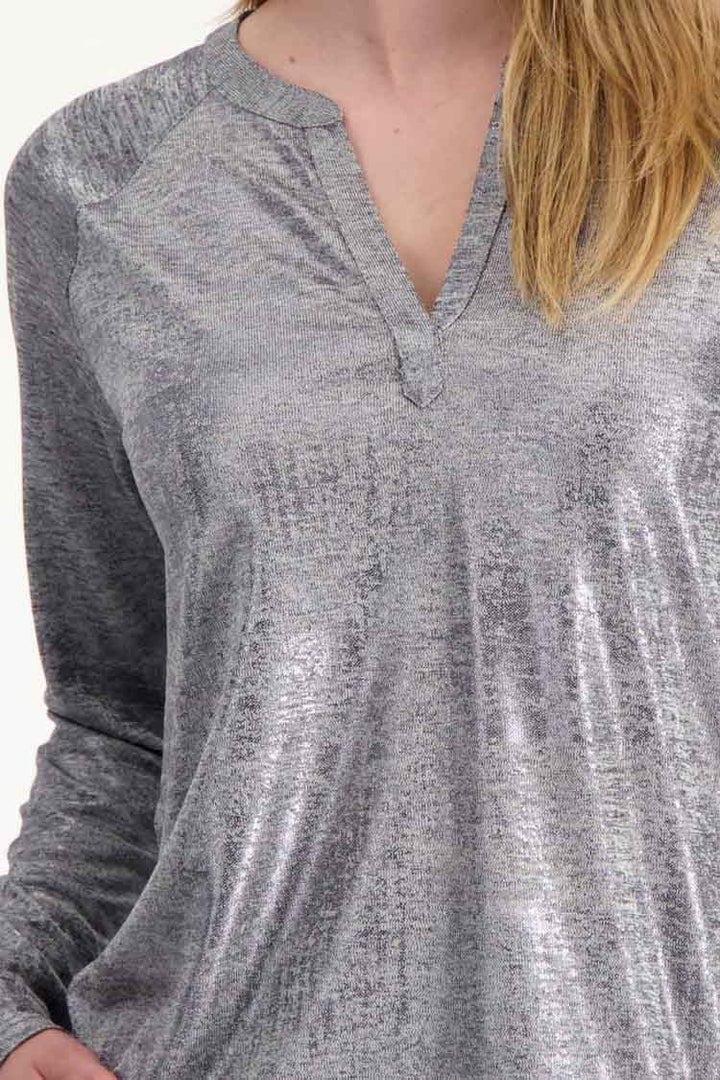 Metallic Foil Finish Top