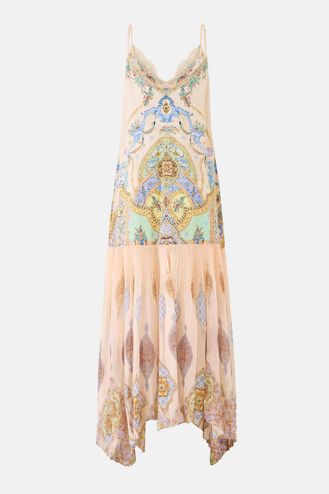 Minimal Slip w Pleated Chiffon Skirt in East of Istanbul
