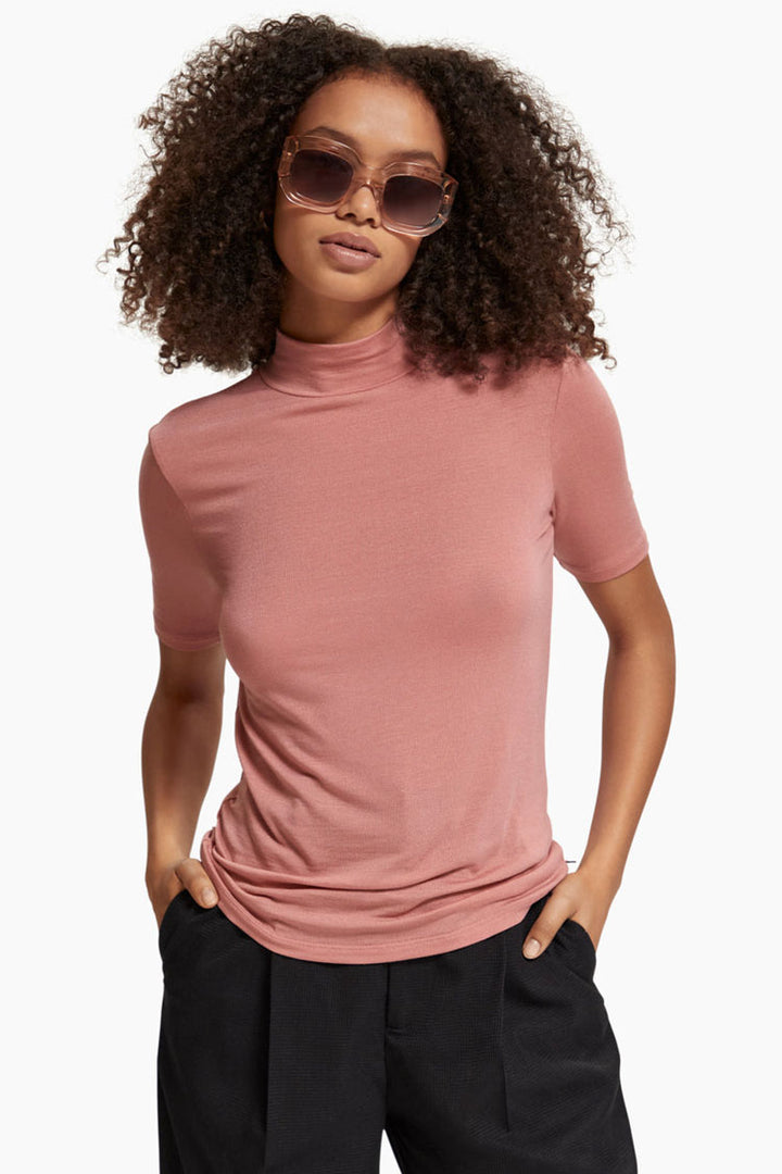 Mock Neck SS T-shirt in Weathered Pink | FINAL SALE