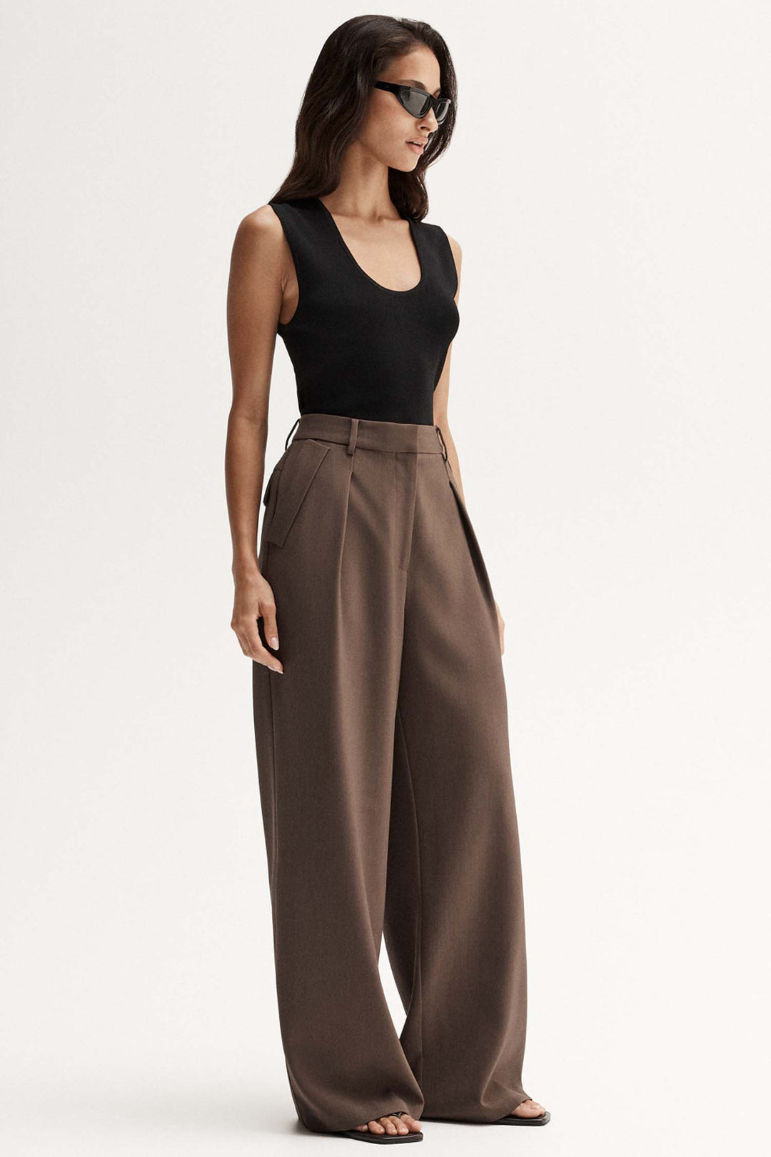 Monica Pant in Mocha