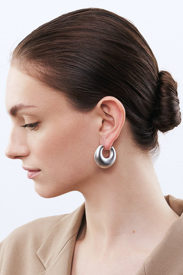 Moon Earring in Silver Vintage
