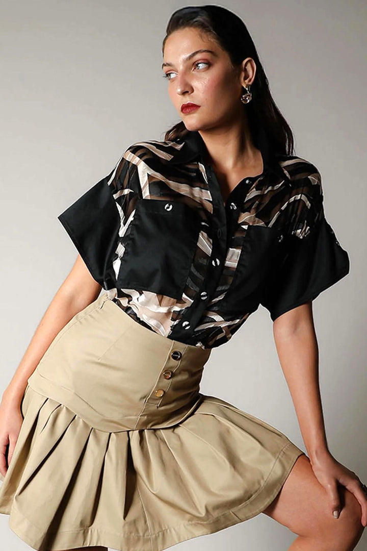 Muse Shirt in Champagne Noir