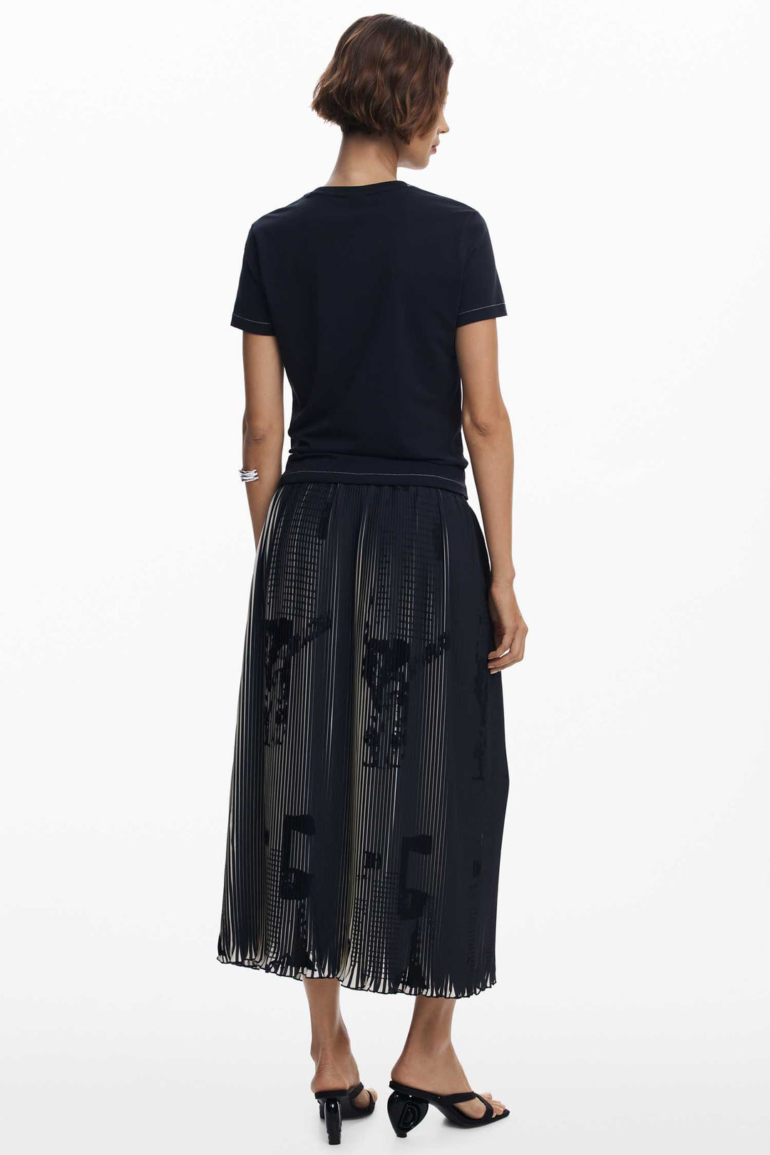 Newspaper Texture Midi Skirt in Black