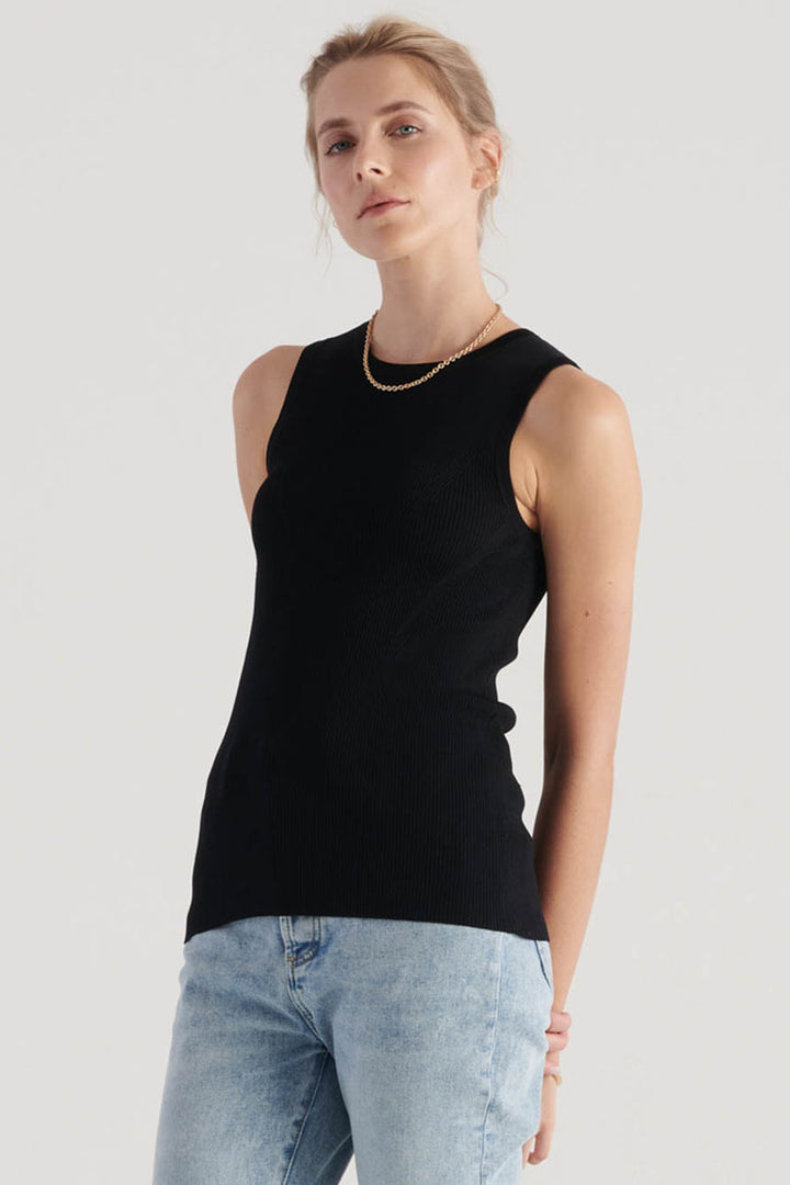 Nola Tank in Black