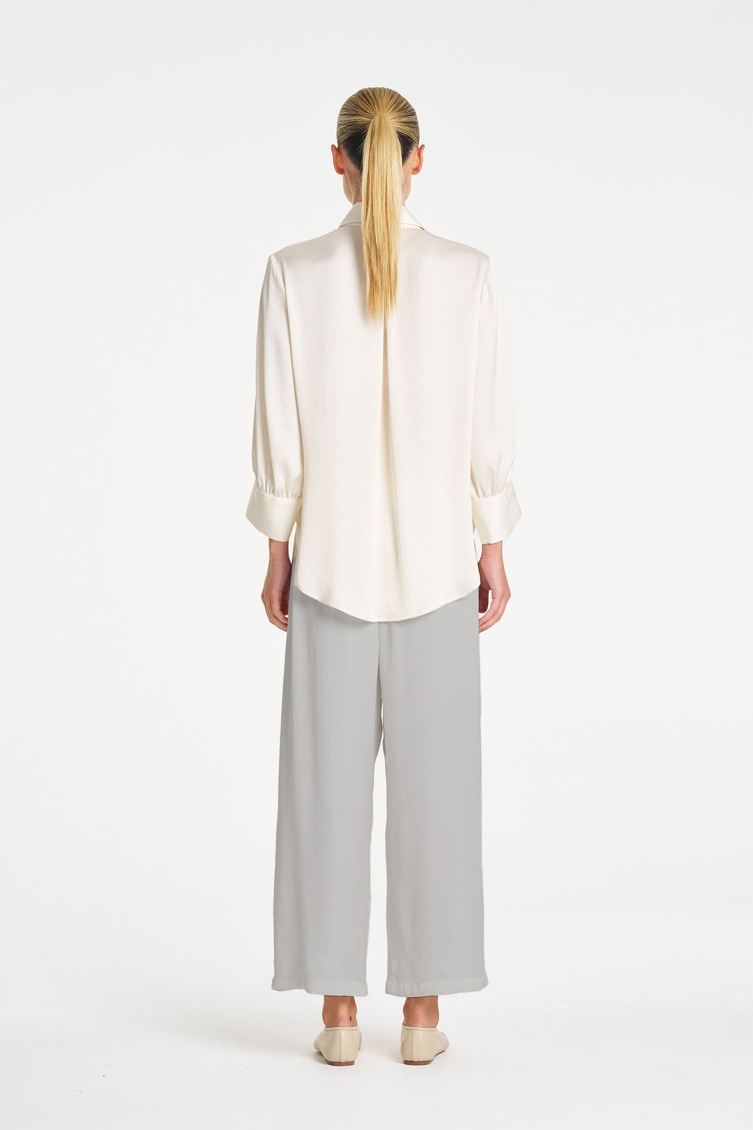 Pace Pant in Dove