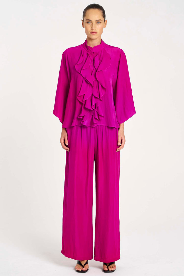 Pace Pant in Magenta