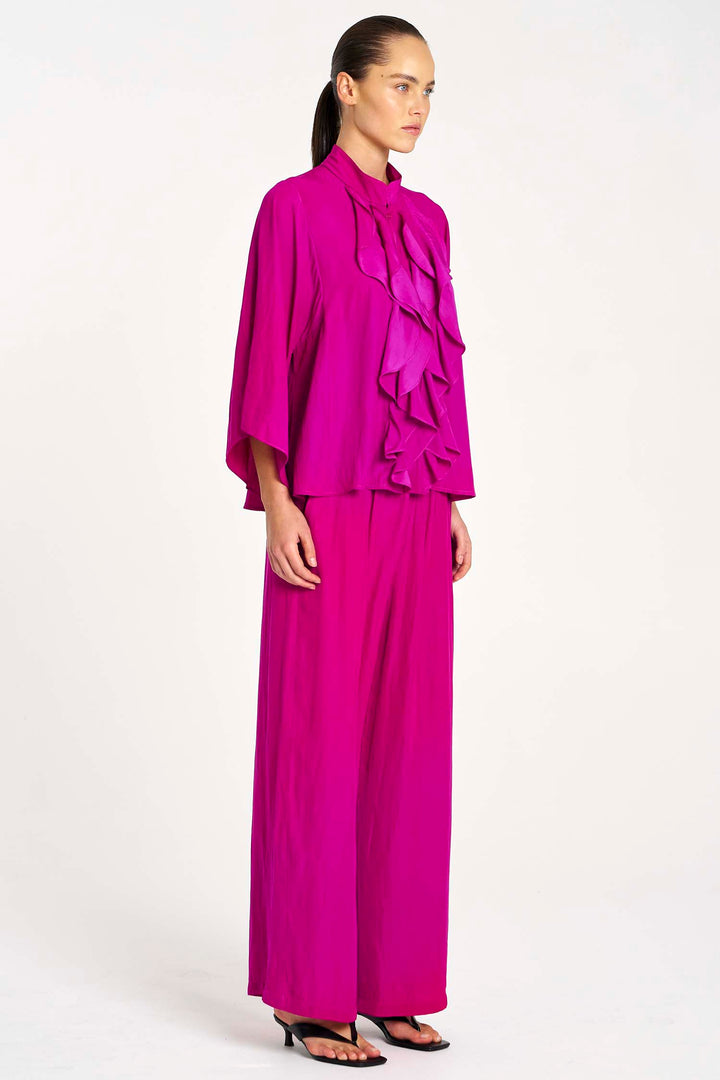 Pace Pant in Magenta