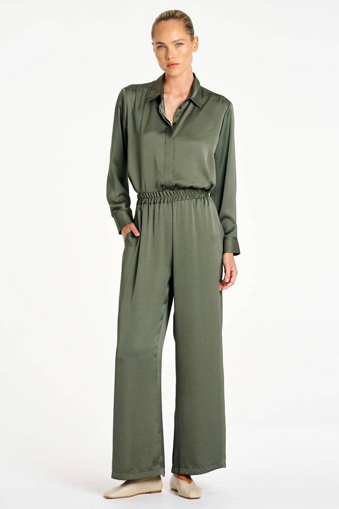 Pace Pant in Sage