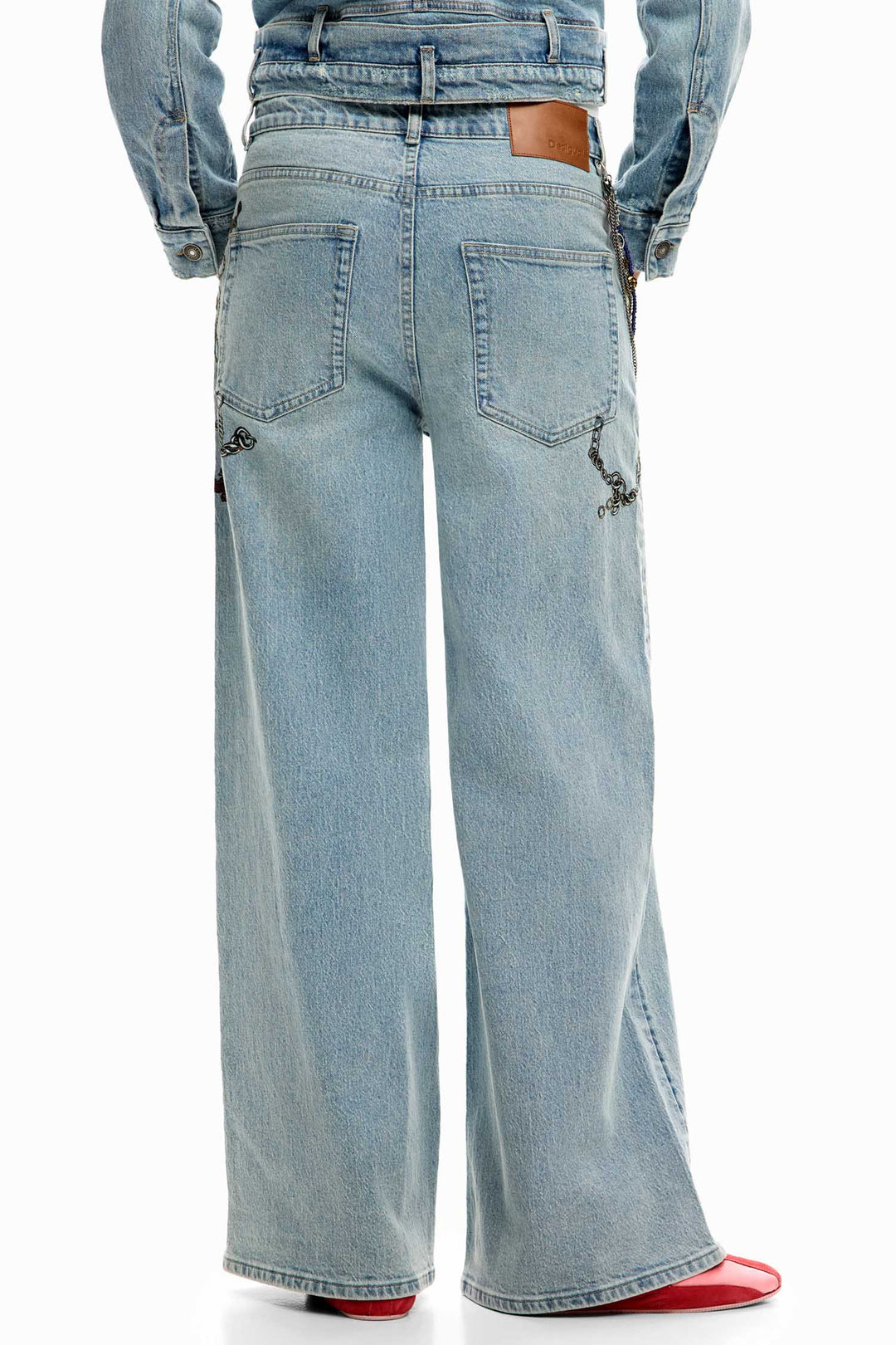 Paint Denim Jeans in Medium Wash