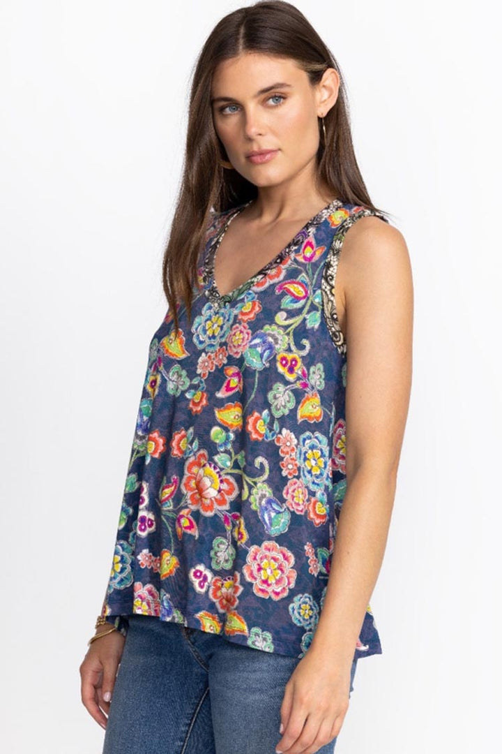 Peppermint V-neck Swing Tank