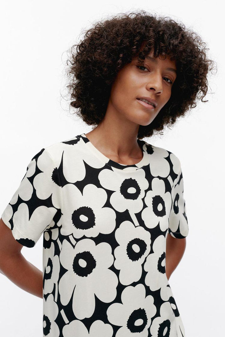 Pisteinen Unikko Cotton Jersey Dress in Off-White