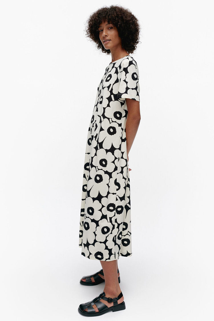 Pisteinen Unikko Cotton Jersey Dress in Off-White