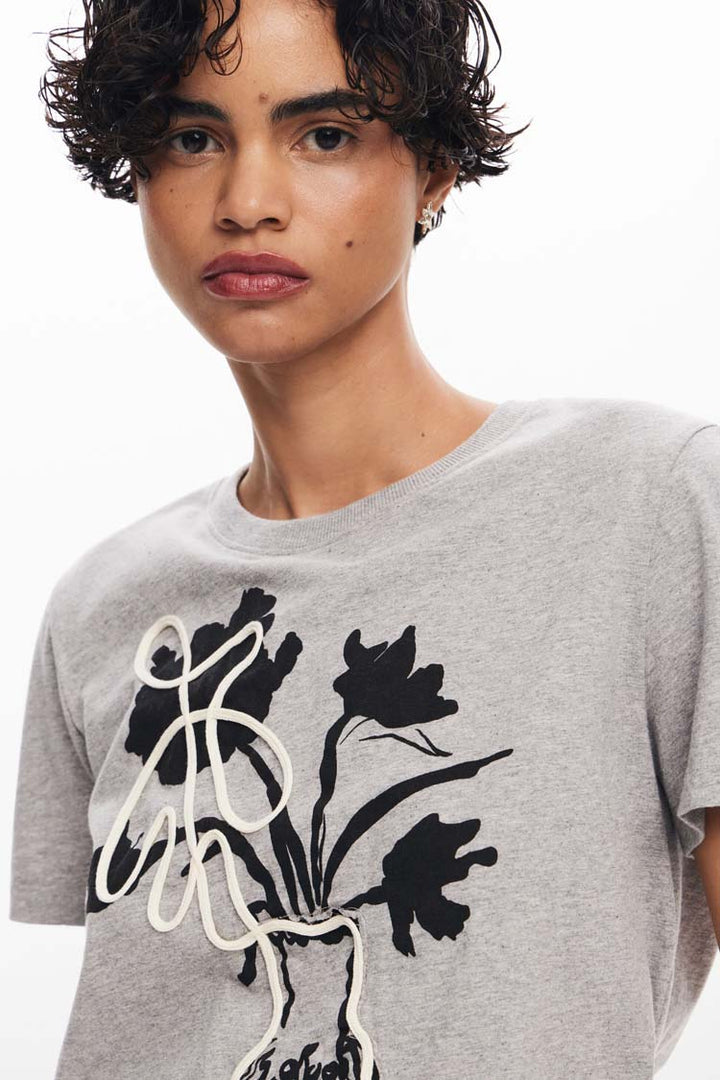 Plain Vase T-Shirt in Floral Print