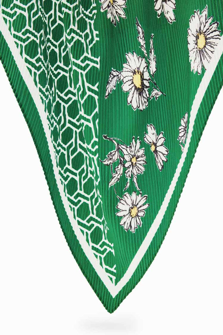 Pleated Daisy Square Scarf