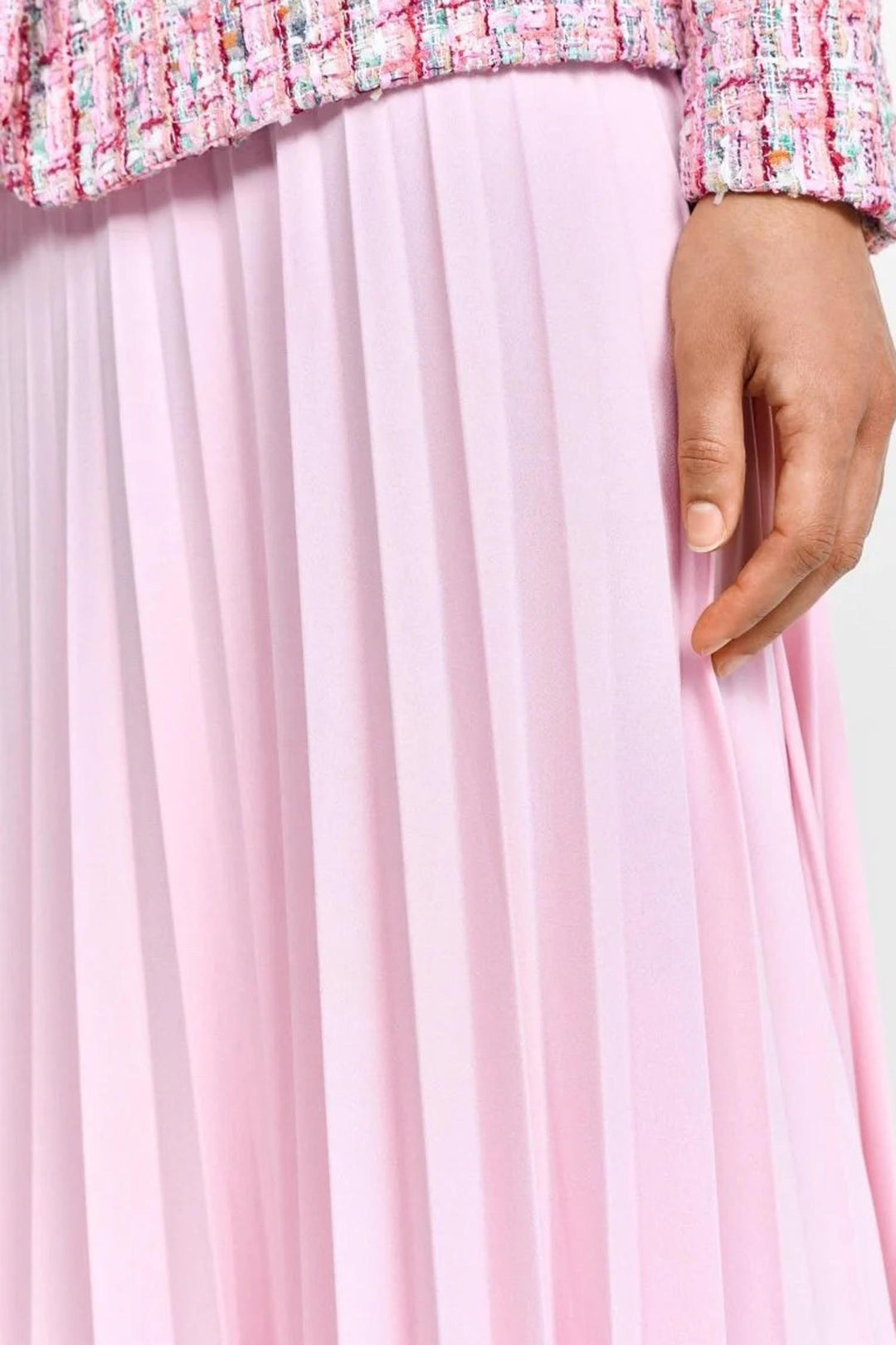 Pleated Skirt with Elastic Waistband in Spring Blush